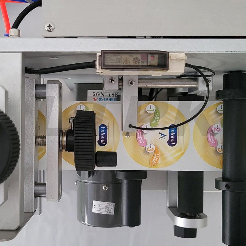 LTPK LT-60 Semi Automatic Flat Surface Labeling Machine 